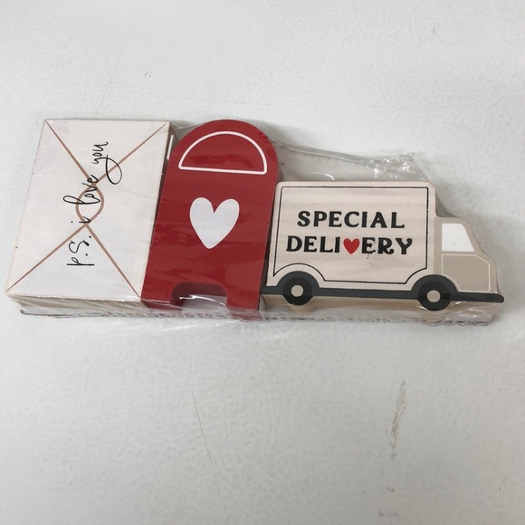 Target BP 2023 Valentines Day Envelope, Mailbox and Truck Sign - Picture 3 of 12